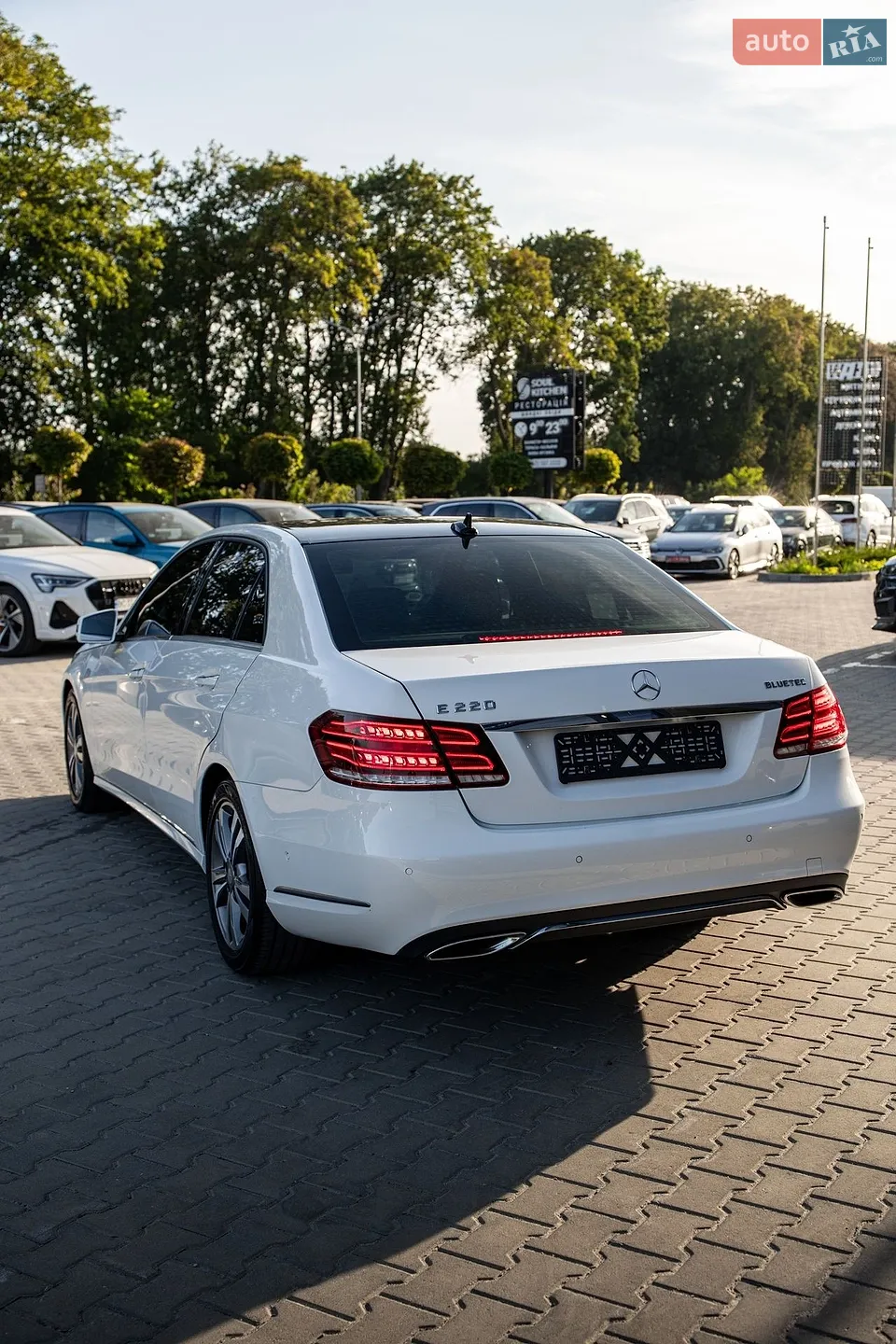 2014 Mercedes-Benz E-klasse - мініатюра 12