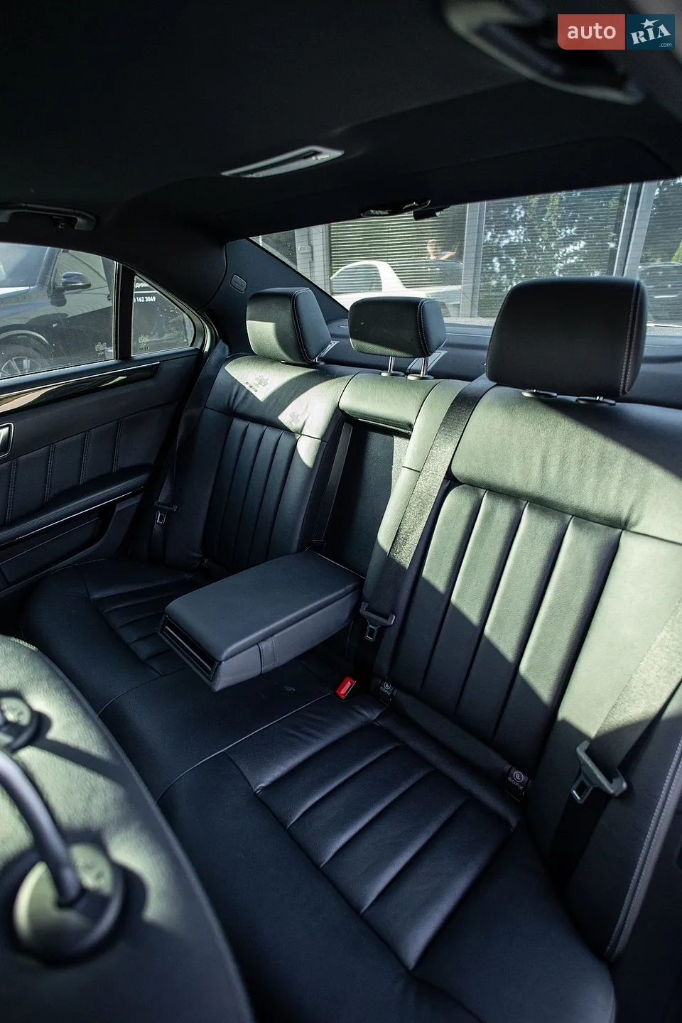 2014 Mercedes-Benz E-klasse - мініатюра 32