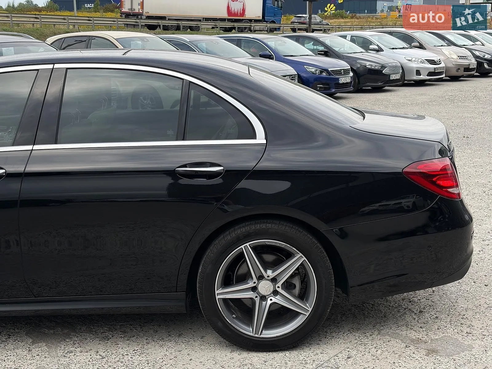 2016 Mercedes-Benz E-klasse - мініатюра 11