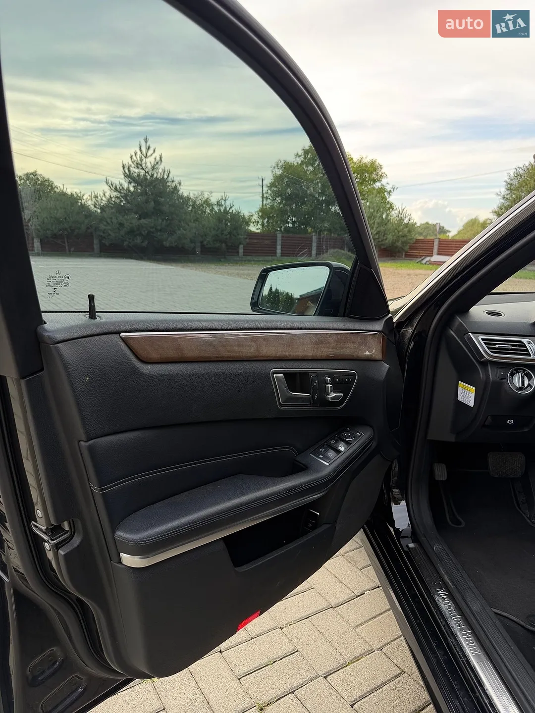 2013 Mercedes-Benz E-klasse - мініатюра 18