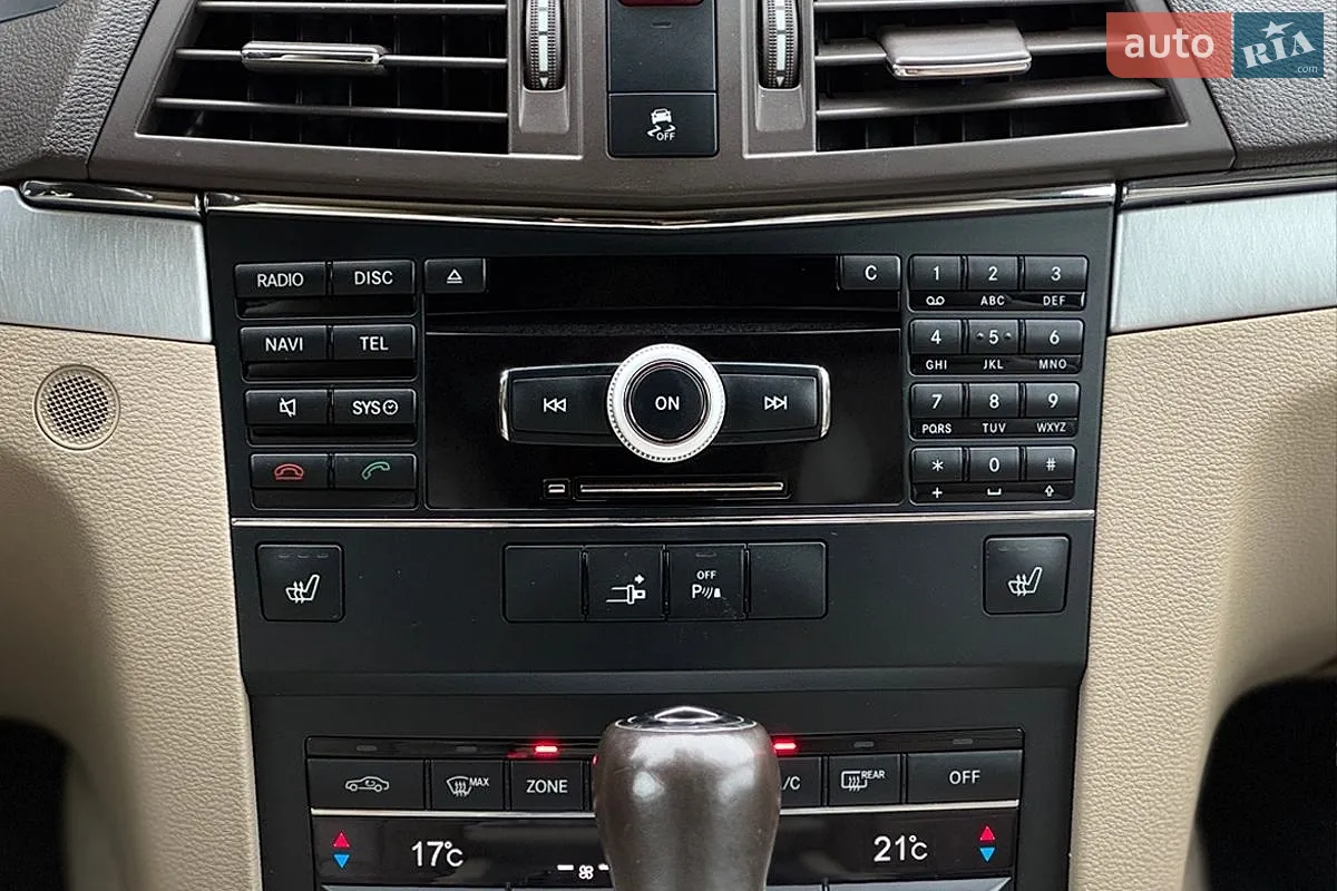 2010 Mercedes-Benz E-klasse - мініатюра 16