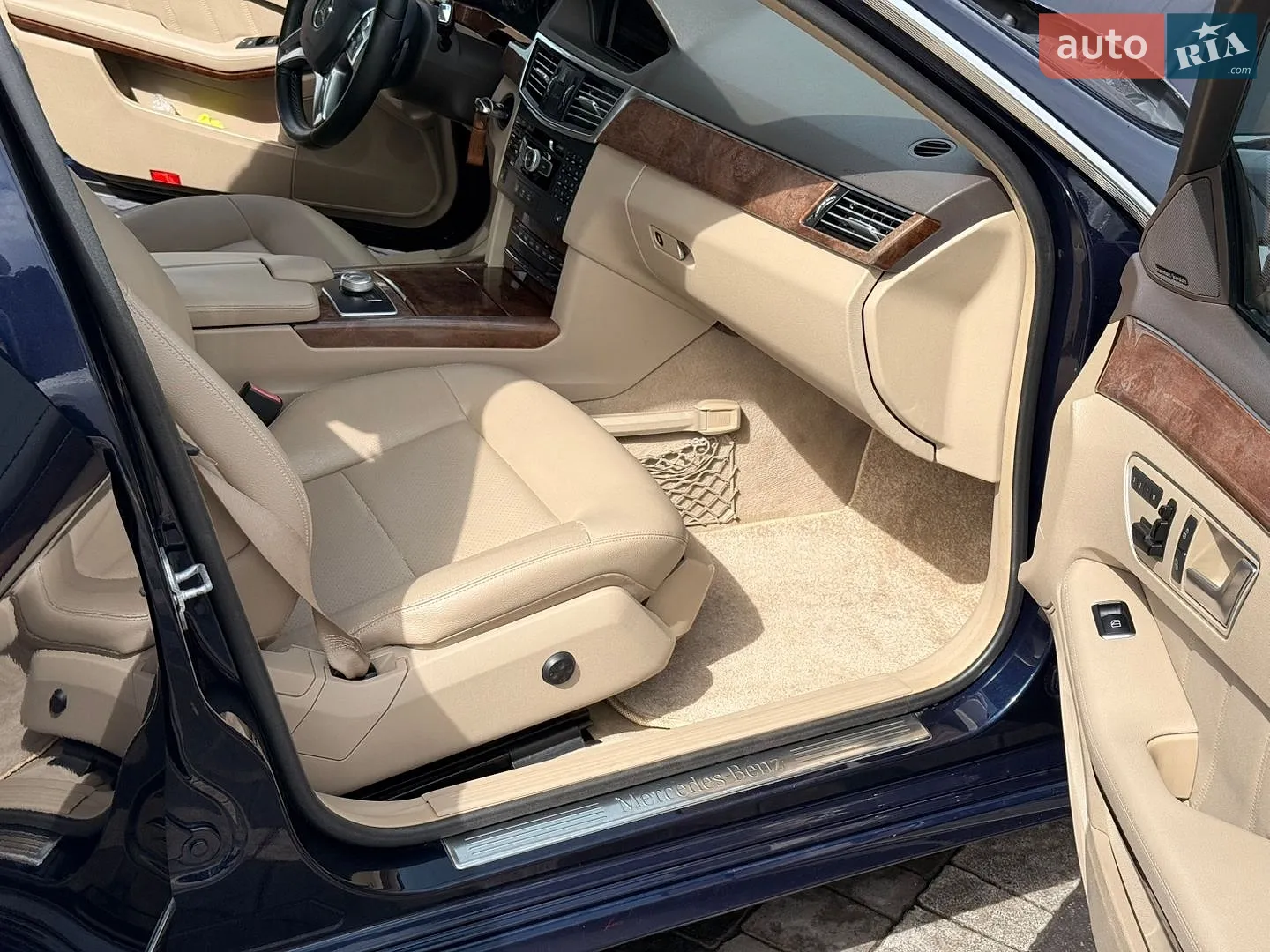 2011 Mercedes-Benz E-klasse - мініатюра 23