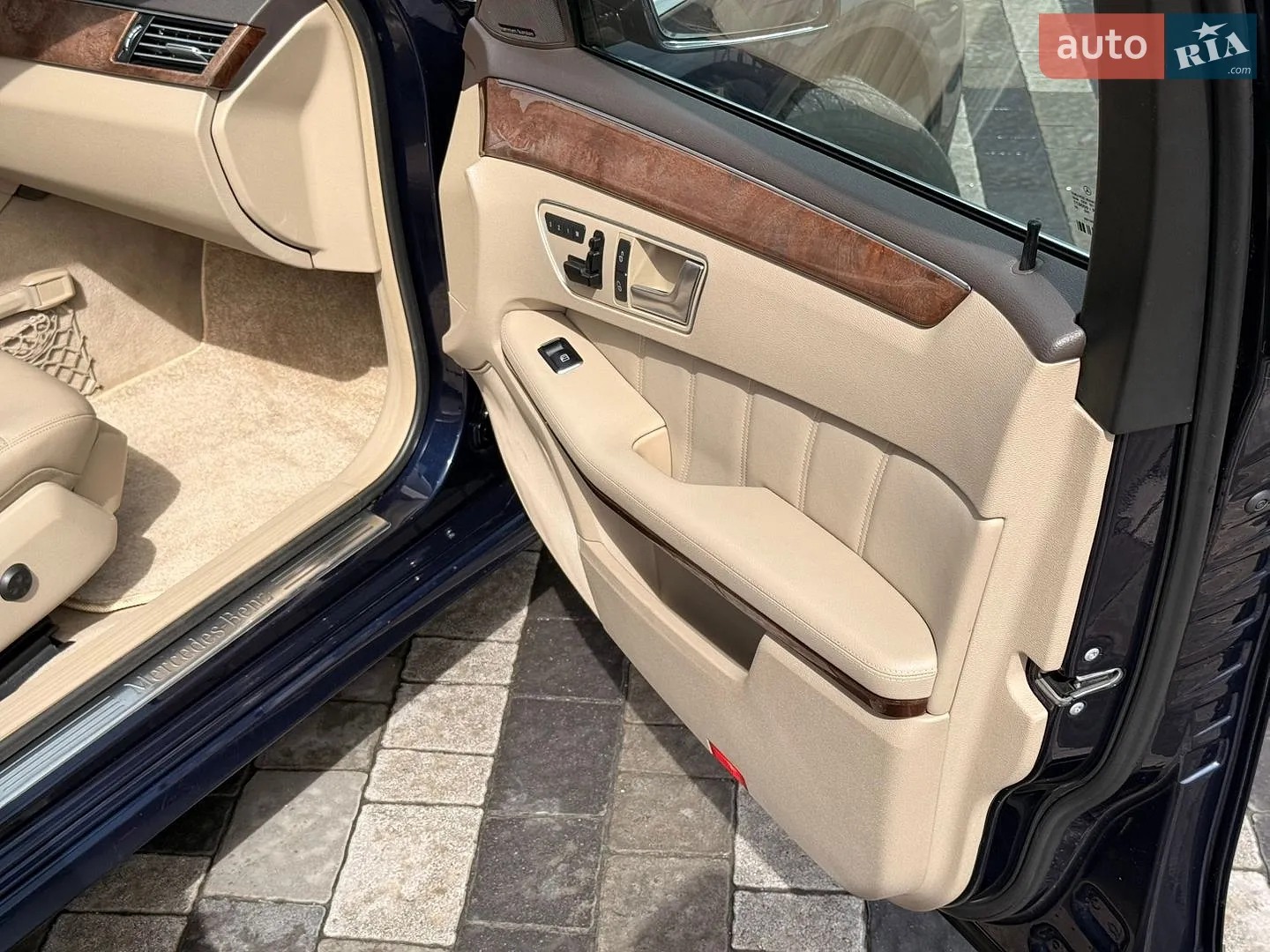 2011 Mercedes-Benz E-klasse - мініатюра 24