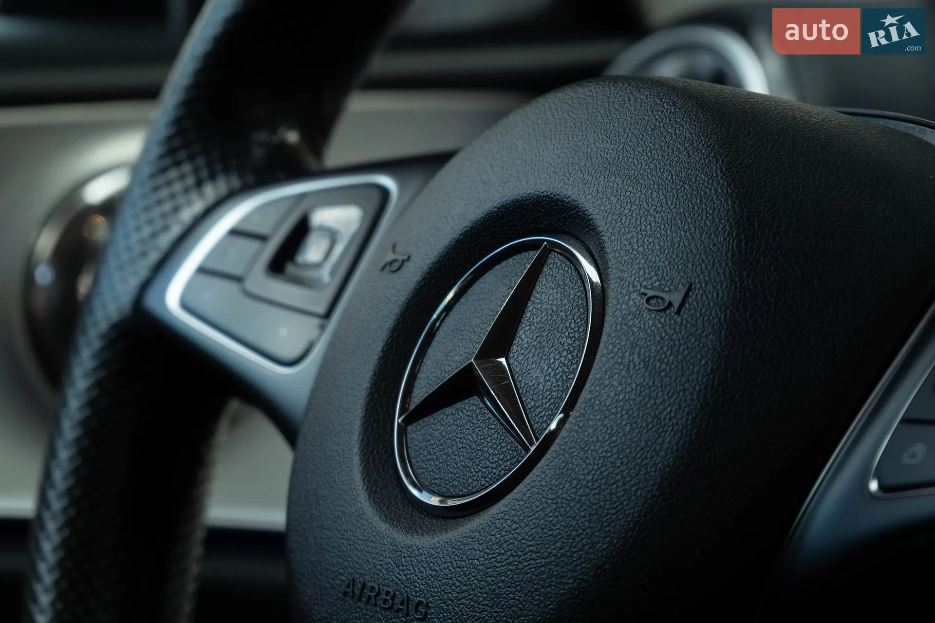 2016 Mercedes-Benz E-klasse - мініатюра 18