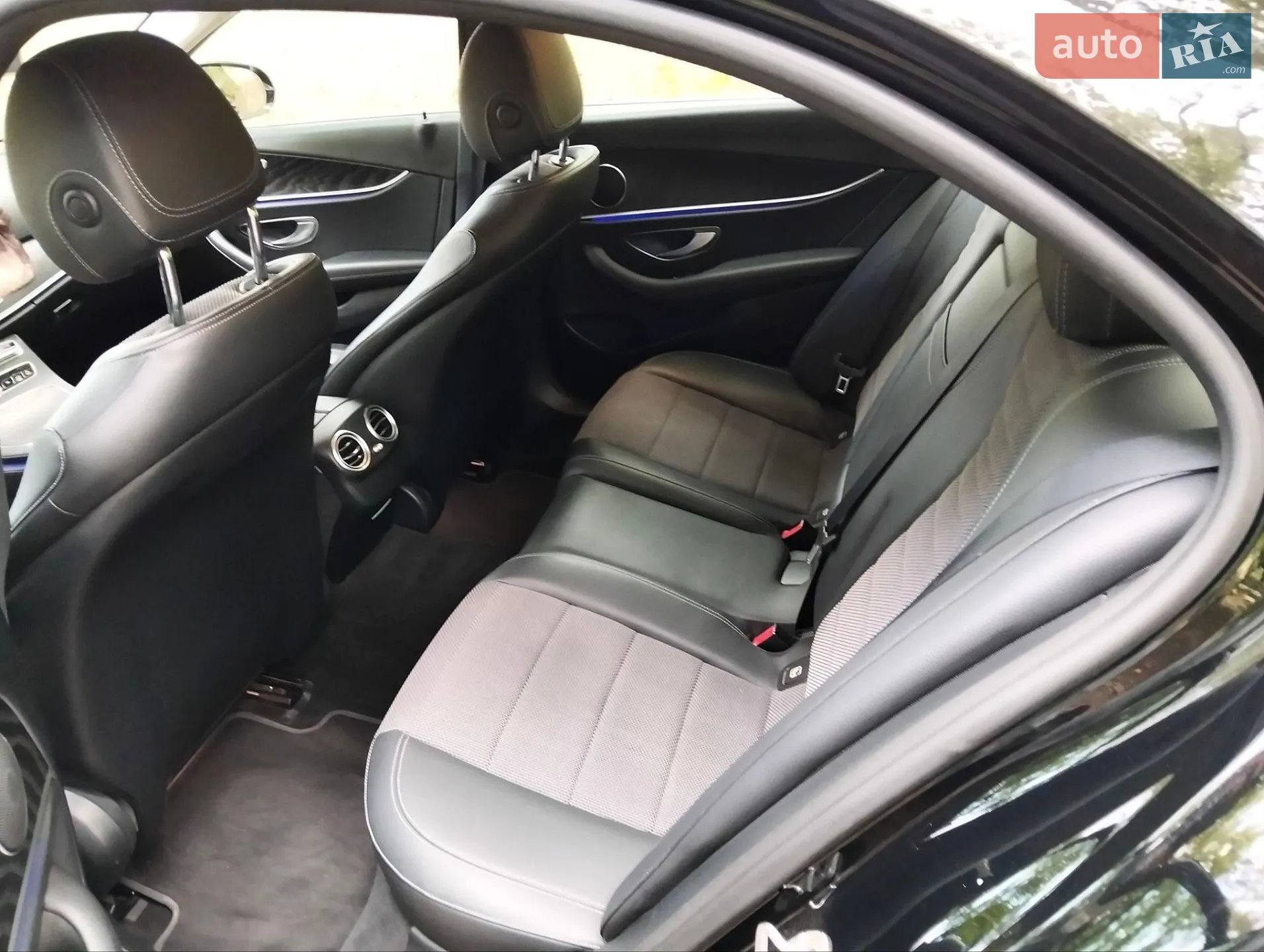 2019 Mercedes-Benz E-klasse - мініатюра 11