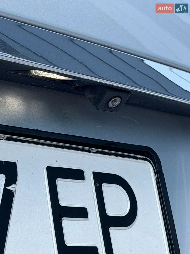 2012 Mercedes-Benz E-klasse - мініатюра 12