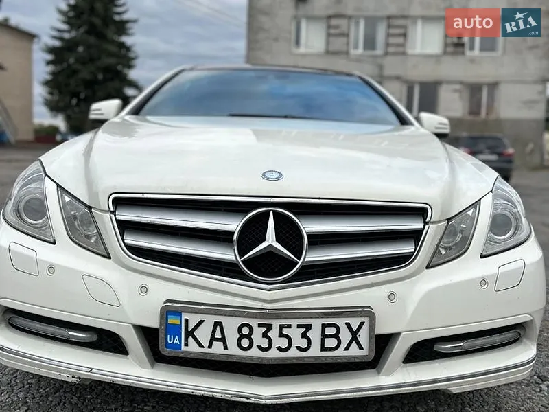 Mercedes-Benz E-Class 2011