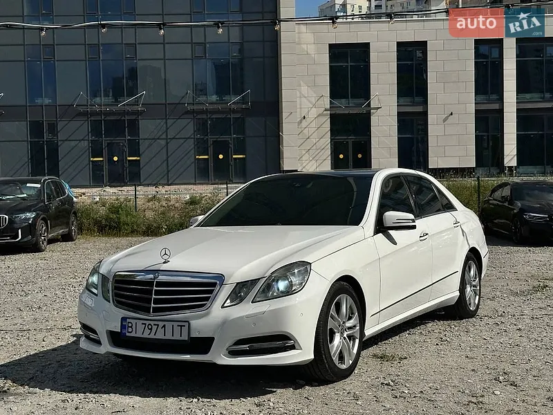 Mercedes-Benz E-Class 2012