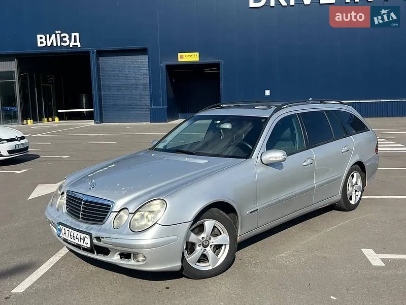 Mercedes-Benz E-Class 2004