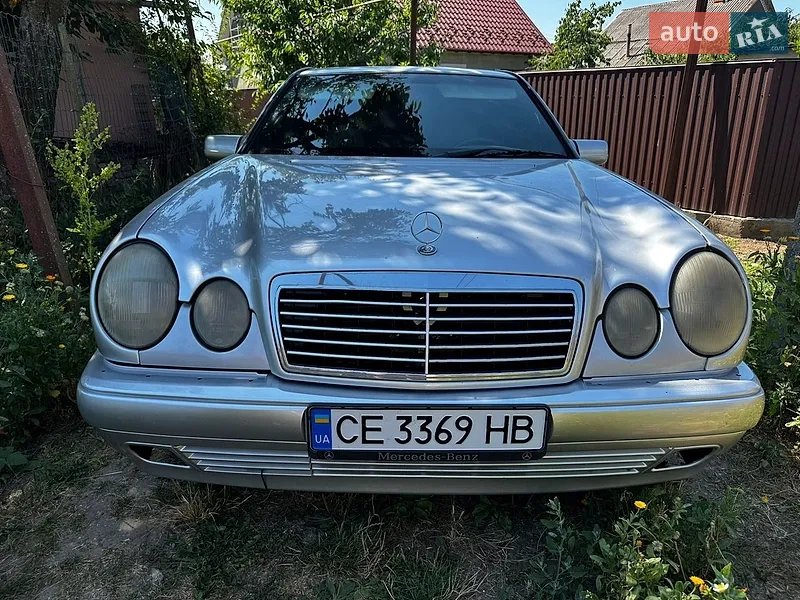Mercedes-Benz E-Class 1997