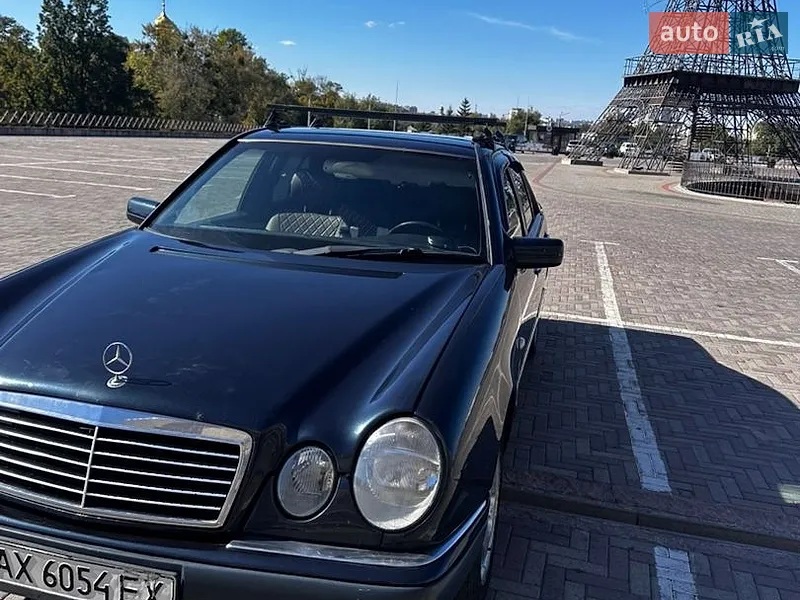 Mercedes-Benz E-Class 1996