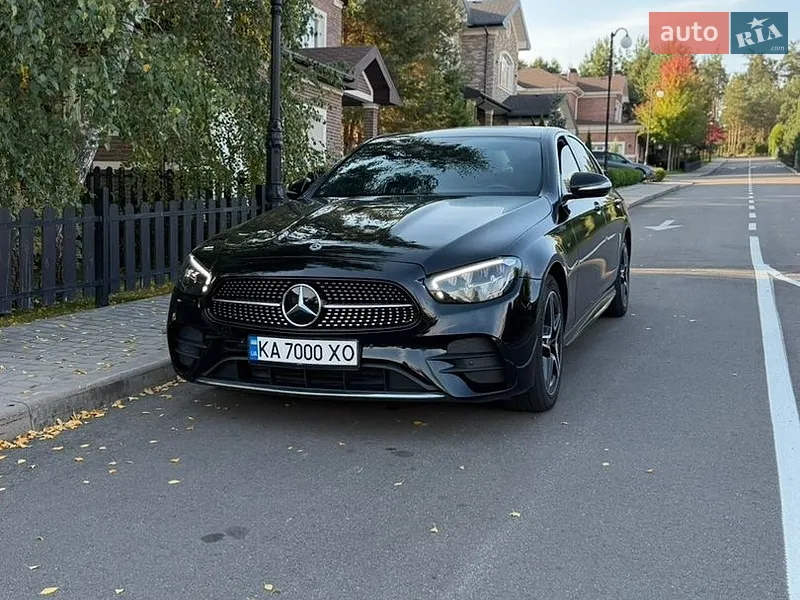 Mercedes-Benz E-Class 2022