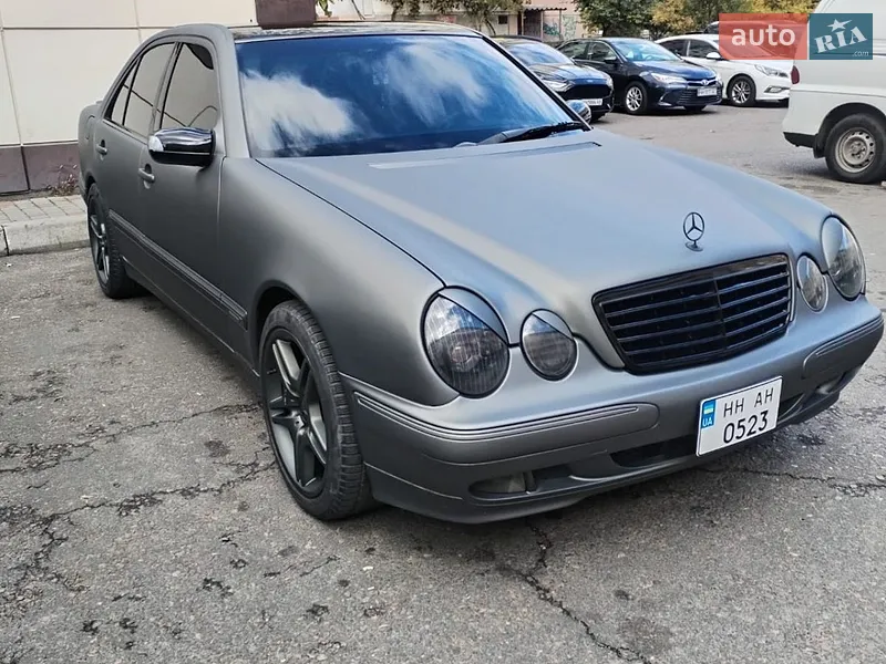Mercedes-Benz E-Class