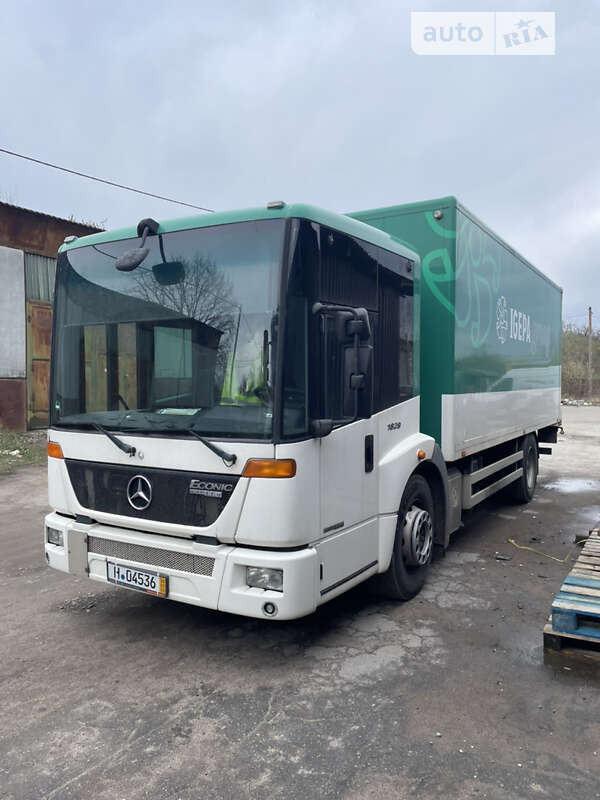 Mercedes-Benz Econic 2013