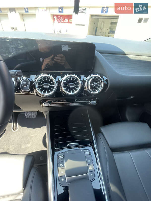 Хетчбек Mercedes-Benz EQA 2022 в Кривому Розі