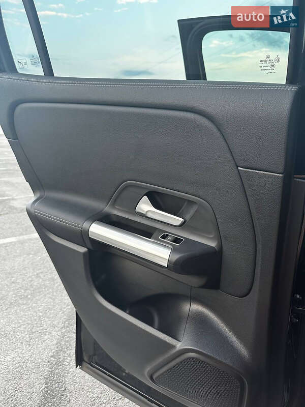 Хэтчбек Mercedes-Benz EQA 2022 в Ужгороде