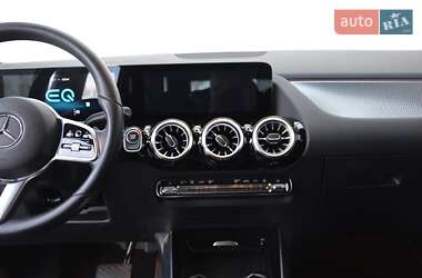 Хэтчбек Mercedes-Benz EQA 2021 в 
