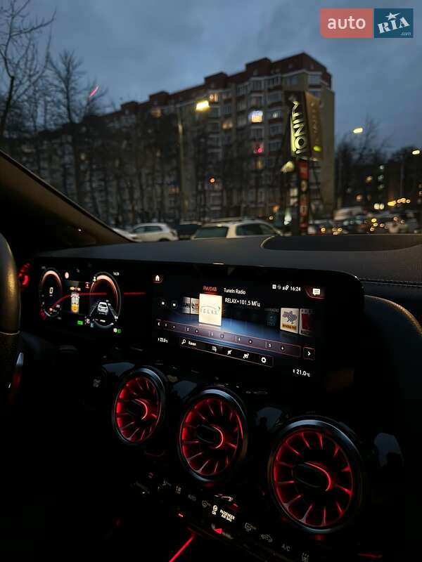 Хетчбек Mercedes-Benz EQA 2021 в Києві