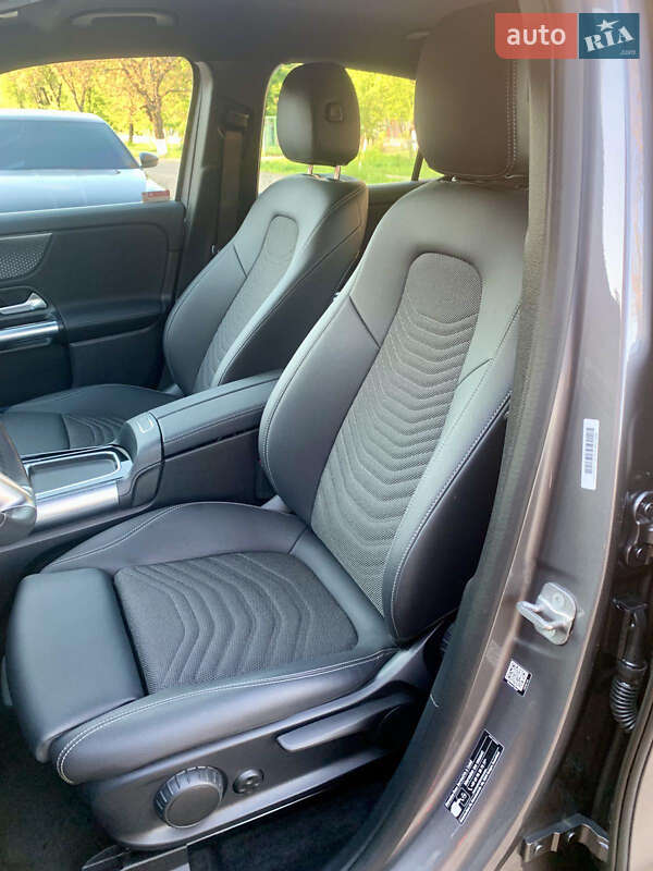 Позашляховик / Кросовер Mercedes-Benz EQA 2024 в Сваляві