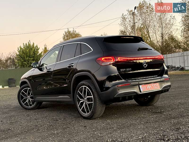 Хетчбек Mercedes-Benz EQA 2022 в Києві