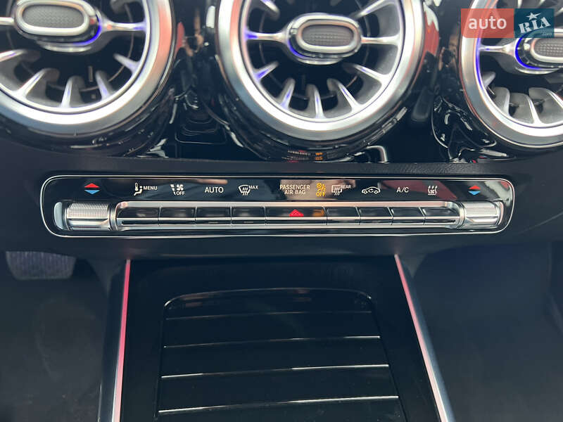 Хэтчбек Mercedes-Benz EQA 2023 в Киеве