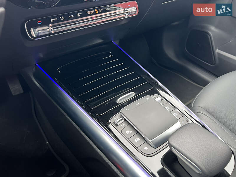 Хэтчбек Mercedes-Benz EQA 2023 в Киеве