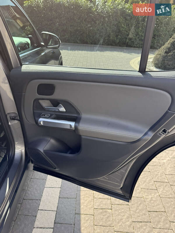 Внедорожник / Кроссовер Mercedes-Benz EQB 2022 в Ужгороде фото 10 Внедорожник / Кроссовер Mercedes-Benz EQB 2022 в Ужгороде