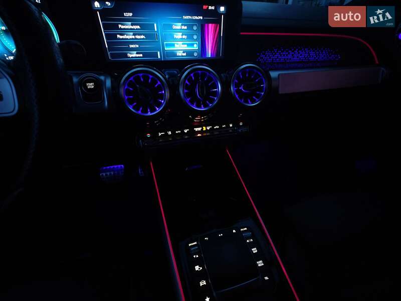 Внедорожник / Кроссовер Mercedes-Benz EQB 2022 в Львове