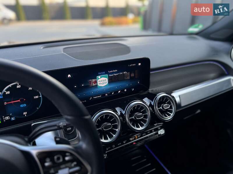 Внедорожник / Кроссовер Mercedes-Benz EQB 2022 в Тернополе