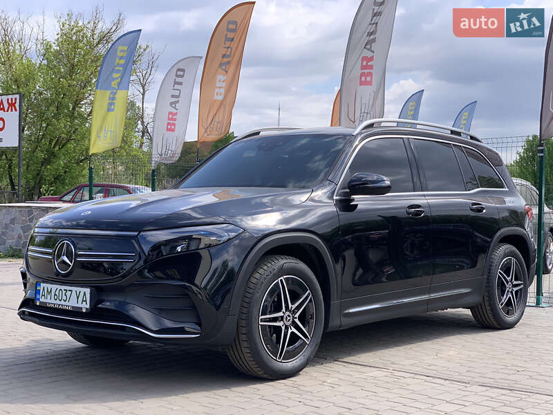 Внедорожник / Кроссовер Mercedes-Benz EQB 2023 в 