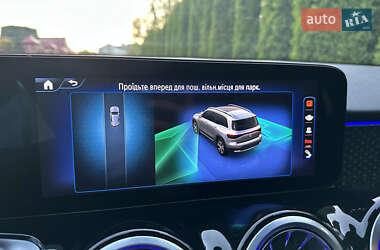 Внедорожник / Кроссовер Mercedes-Benz EQB 2024 в 