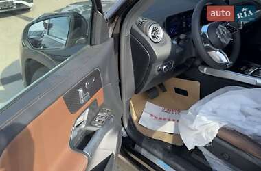 Внедорожник / Кроссовер Mercedes-Benz EQB 2024 в 