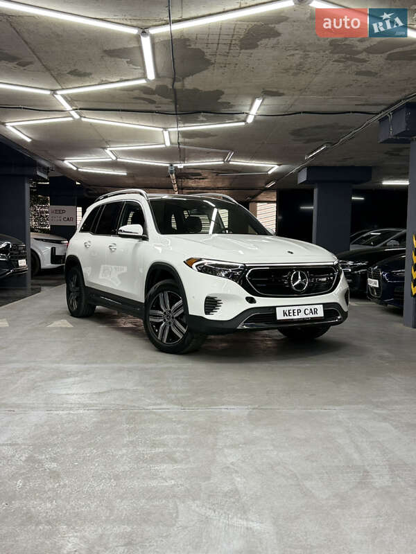 Mercedes-Benz EQB 2023