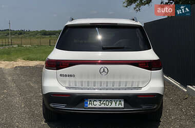 Внедорожник / Кроссовер Mercedes-Benz EQB 2023 в 