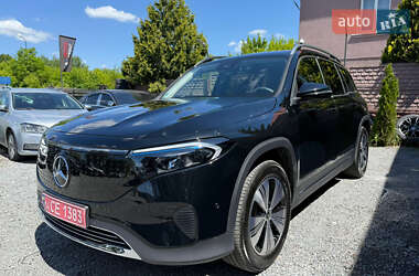 Позашляховик / Кросовер Mercedes-Benz EQB 2024 в 