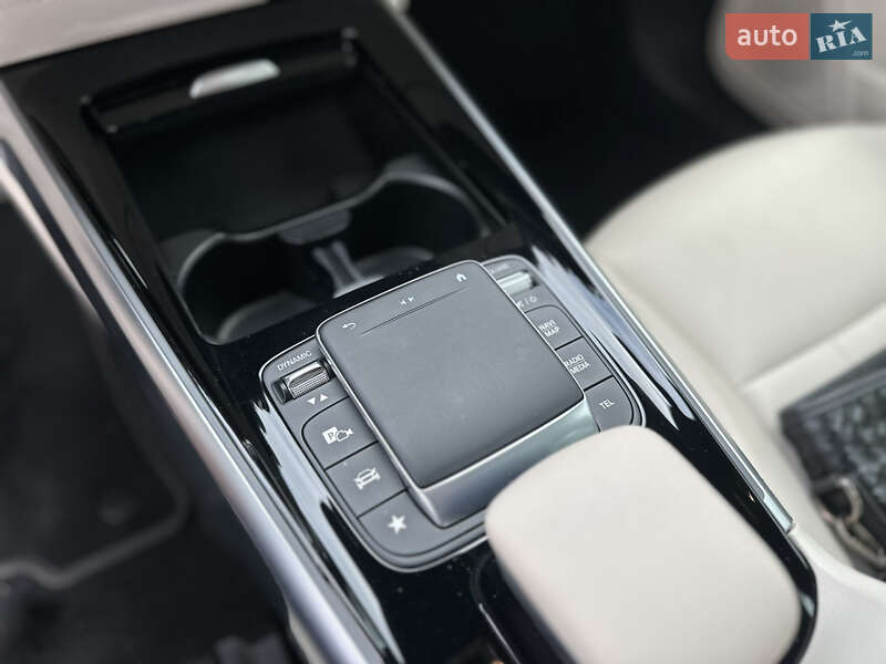 Внедорожник / Кроссовер Mercedes-Benz EQB 2023 в Киеве