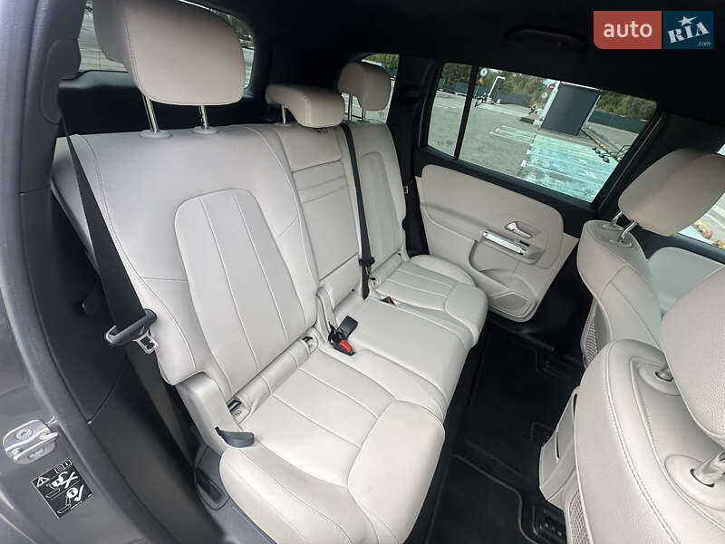 Внедорожник / Кроссовер Mercedes-Benz EQB 2023 в Киеве