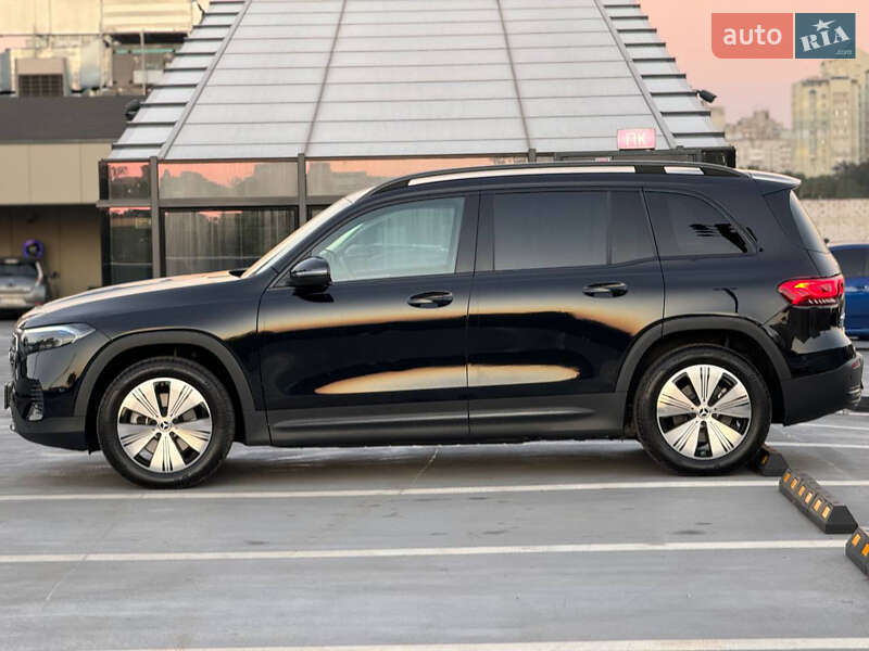 Внедорожник / Кроссовер Mercedes-Benz EQB 2023 в Киеве