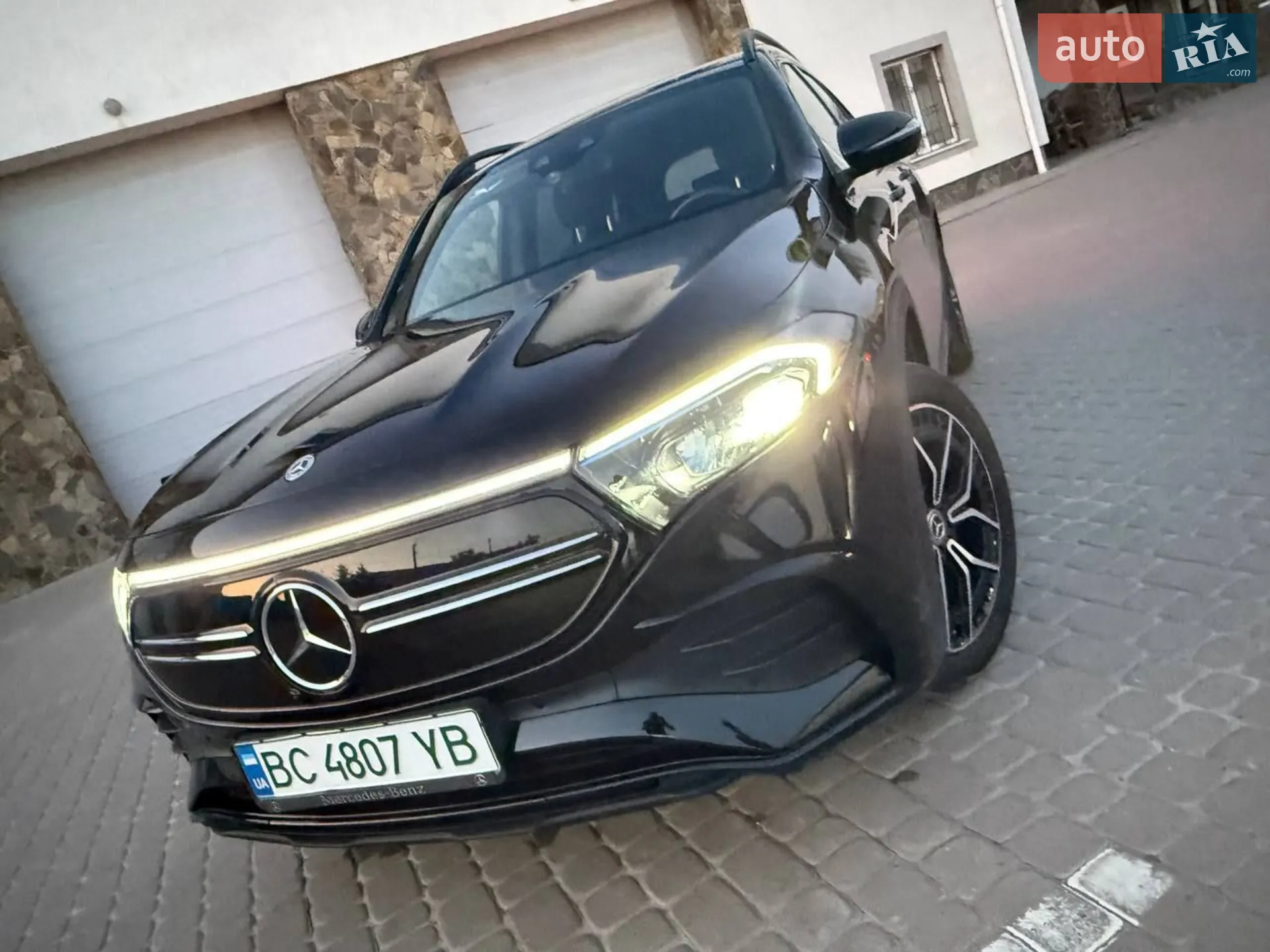 2023 Mercedes-Benz EQB - мініатюра 8