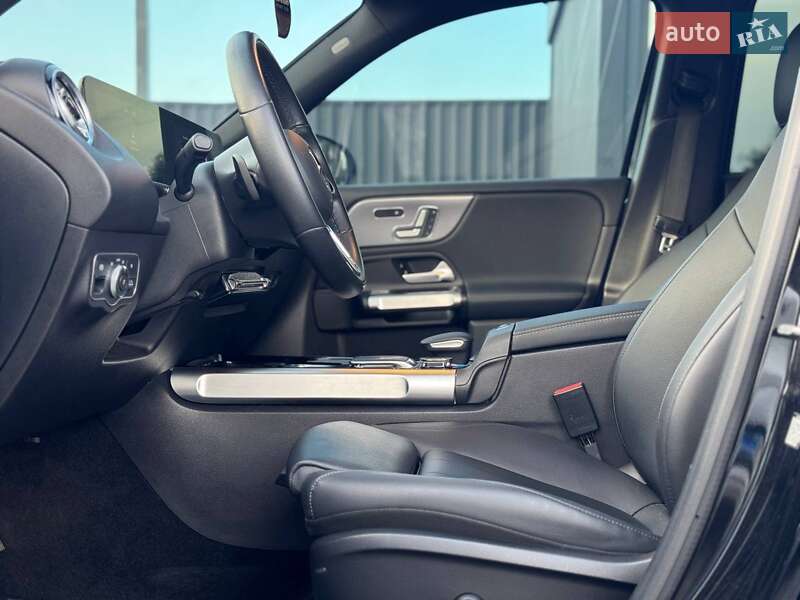 Внедорожник / Кроссовер Mercedes-Benz EQB 2023 в Львове