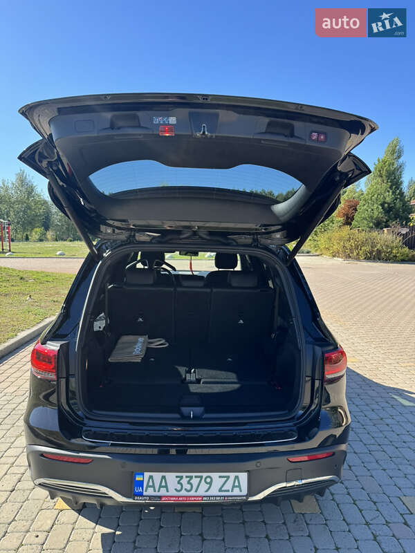 Позашляховик / Кросовер Mercedes-Benz EQB 2022 в Києві