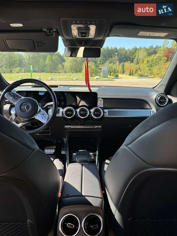 Позашляховик / Кросовер Mercedes-Benz EQB 2022 в Києві