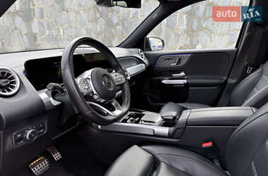 Позашляховик / Кросовер Mercedes-Benz EQB 2022 в 