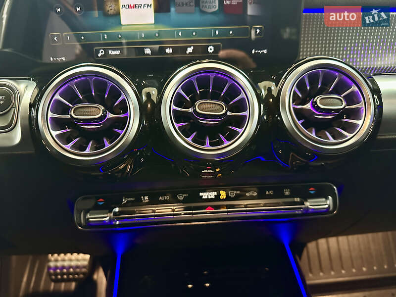 Внедорожник / Кроссовер Mercedes-Benz EQB 2022 в Киеве