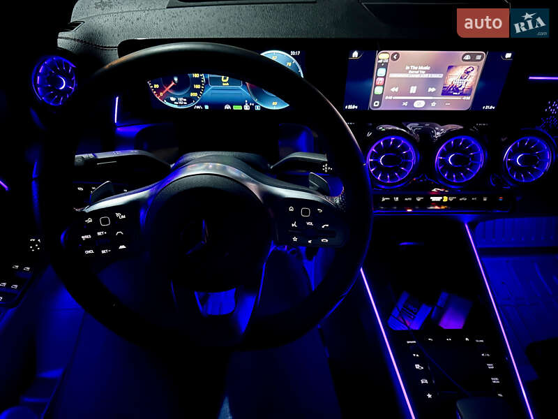 Внедорожник / Кроссовер Mercedes-Benz EQB 2022 в Киеве