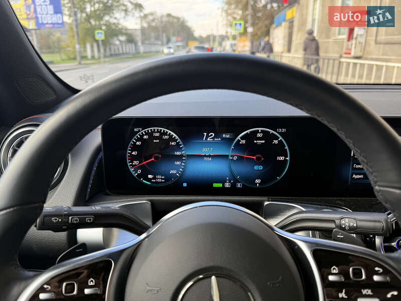 Позашляховик / Кросовер Mercedes-Benz EQB 2023 в Чернівцях
