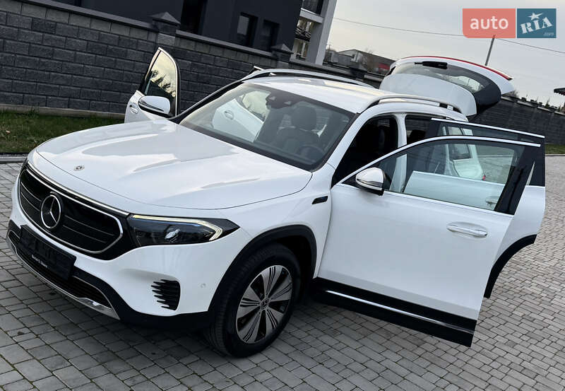 Внедорожник / Кроссовер Mercedes-Benz EQB 2023 в Ровно
