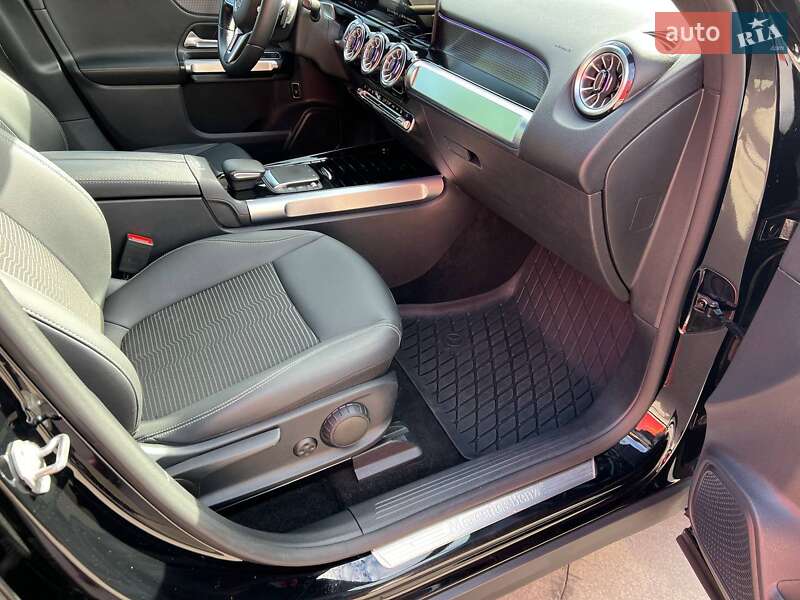 Внедорожник / Кроссовер Mercedes-Benz EQB 2022 в Киеве фото 18 Внедорожник / Кроссовер Mercedes-Benz EQB 2022 в Киеве