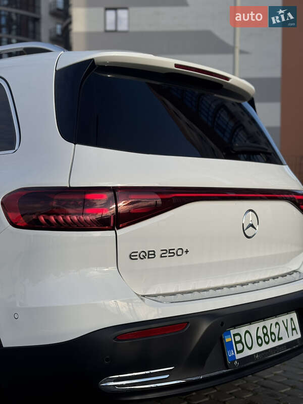 Внедорожник / Кроссовер Mercedes-Benz EQB 2024 в Ивано-Франковске