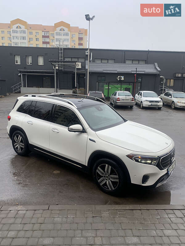Mercedes-Benz EQB 2022 Mercedes-Benz EQB 2022